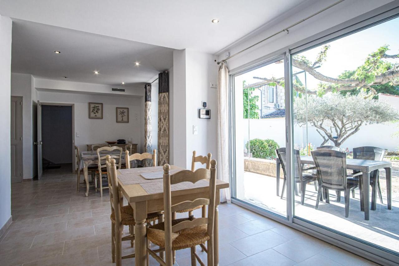Maison Avec Jardin Proche Du Centre-Ville Isle-Sur-La-Sorgue LʼIsle-sur-la-Sorgue المظهر الخارجي الصورة